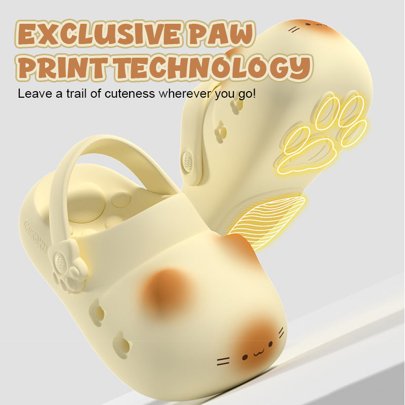 Cute Cat Paw Clogs - Unique Paw Print Slippers, EVA Massage Sandals, Non-Slip, Quick Dry, Two-Way Wear for Women & Cat Lovers