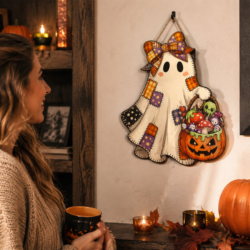 Patchwork Ghost Hanging Wooden Card