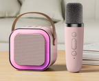 🧸 Mini karaoke machine with wireless microphone